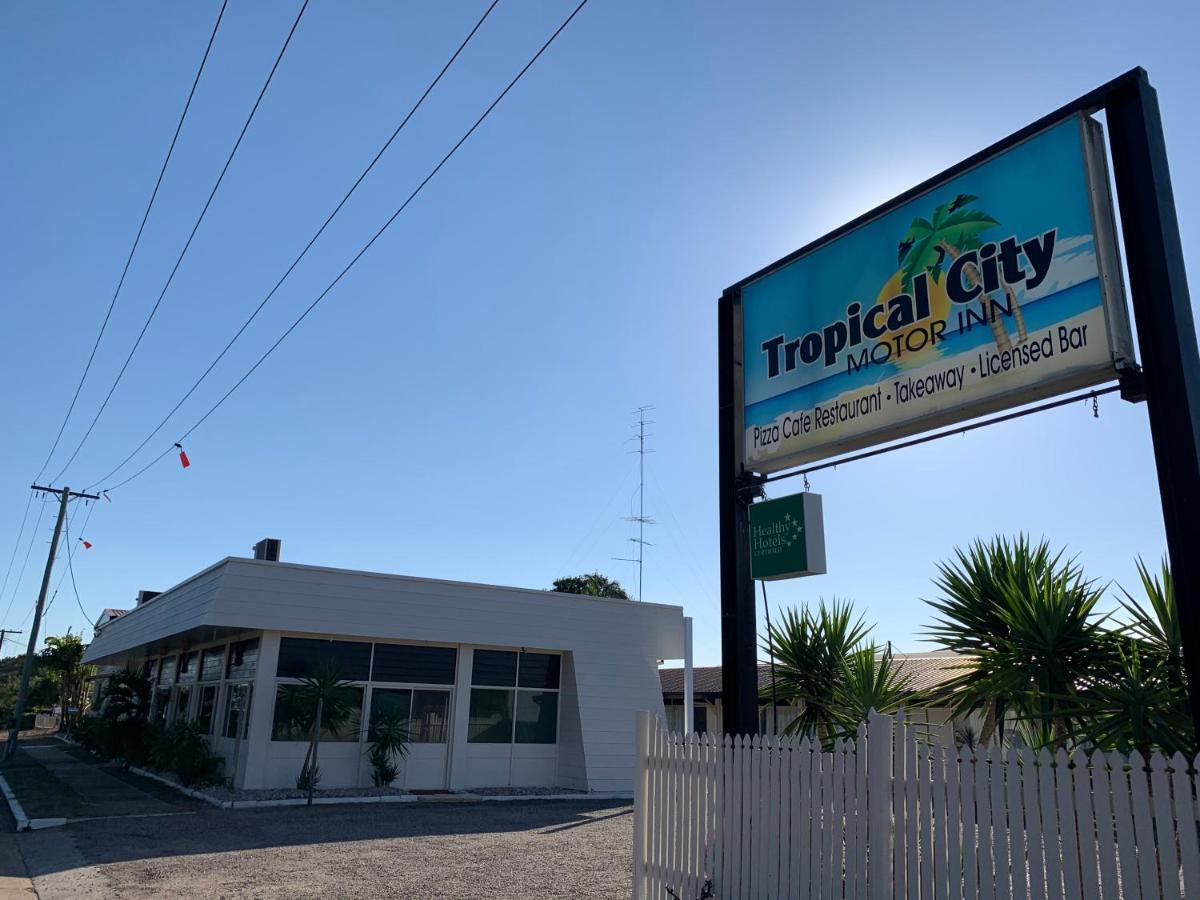 Tropical City Motor Inn Ayr Extérieur photo