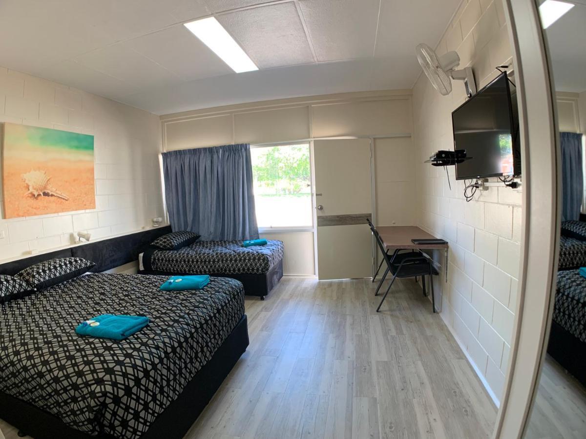 Tropical City Motor Inn Ayr Extérieur photo
